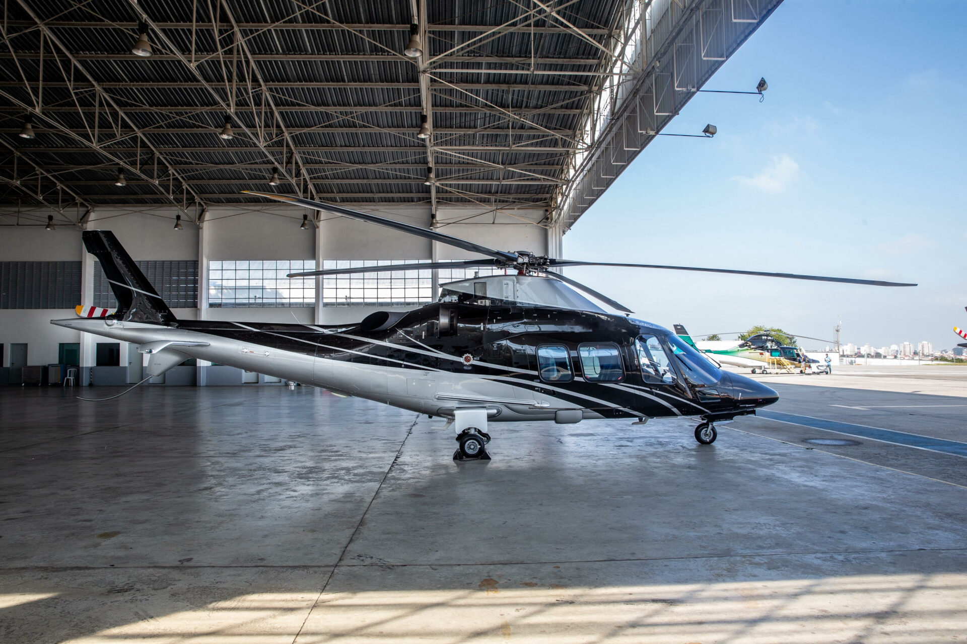 Our fleet: AW 109 Grand - Avantto